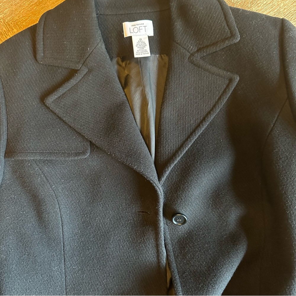 Ann Taylor Loft Women’s wool Long coat size 10 - Picture 4 of 11